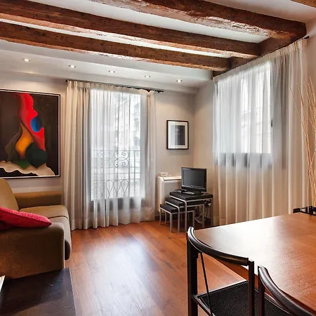 Lmv - Exclusive Apartment